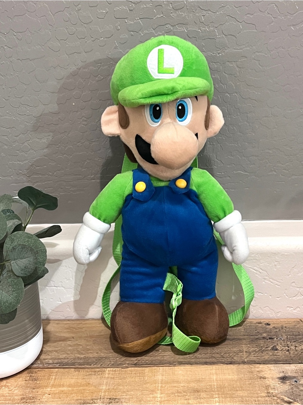 Nintendo Super Mario Bros Luigi Plush Backpack 17”